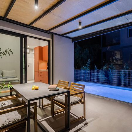The 8 Suites Polychrono Luaran gambar