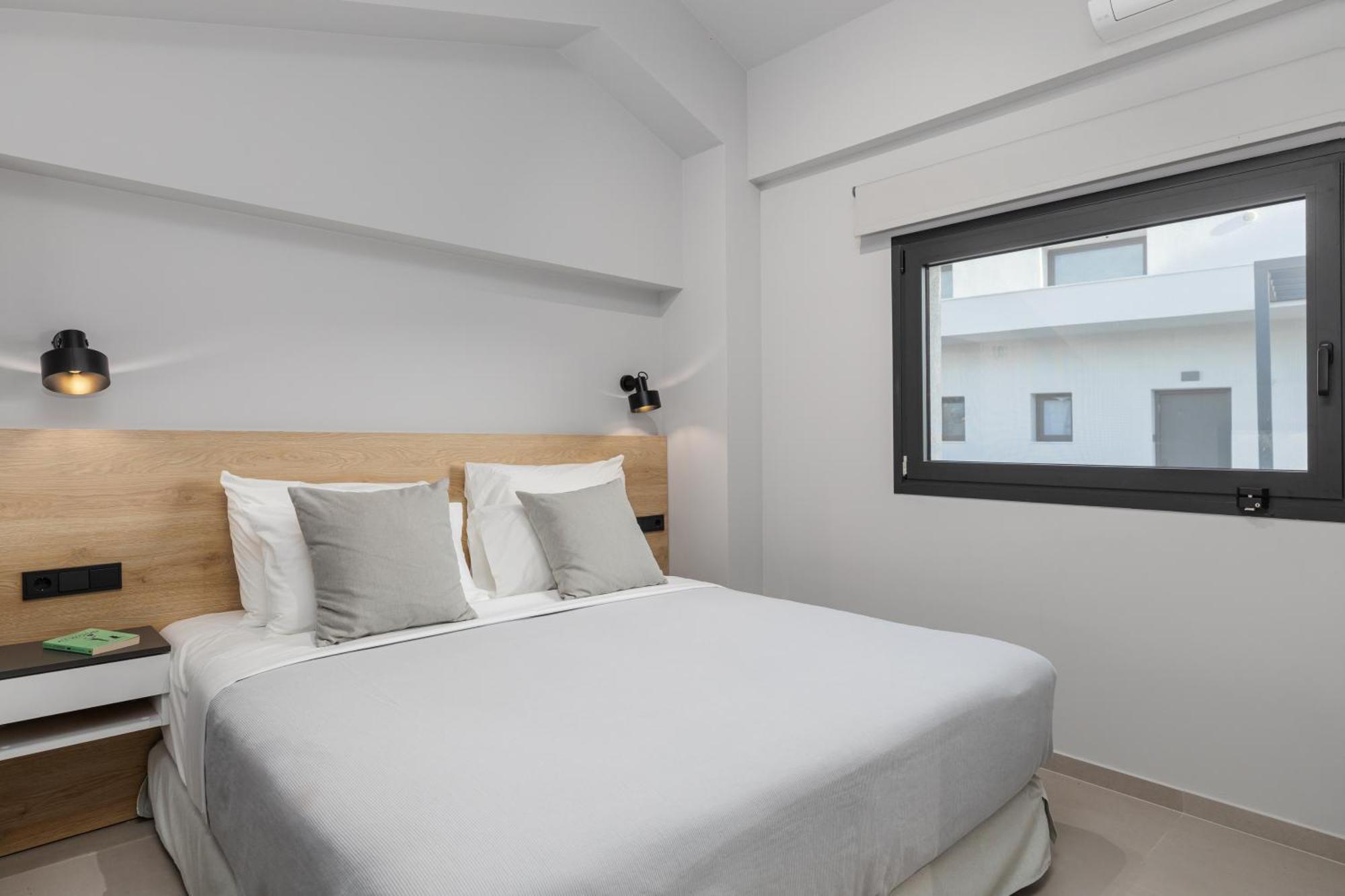 The 8 Suites Polychrono Luaran gambar