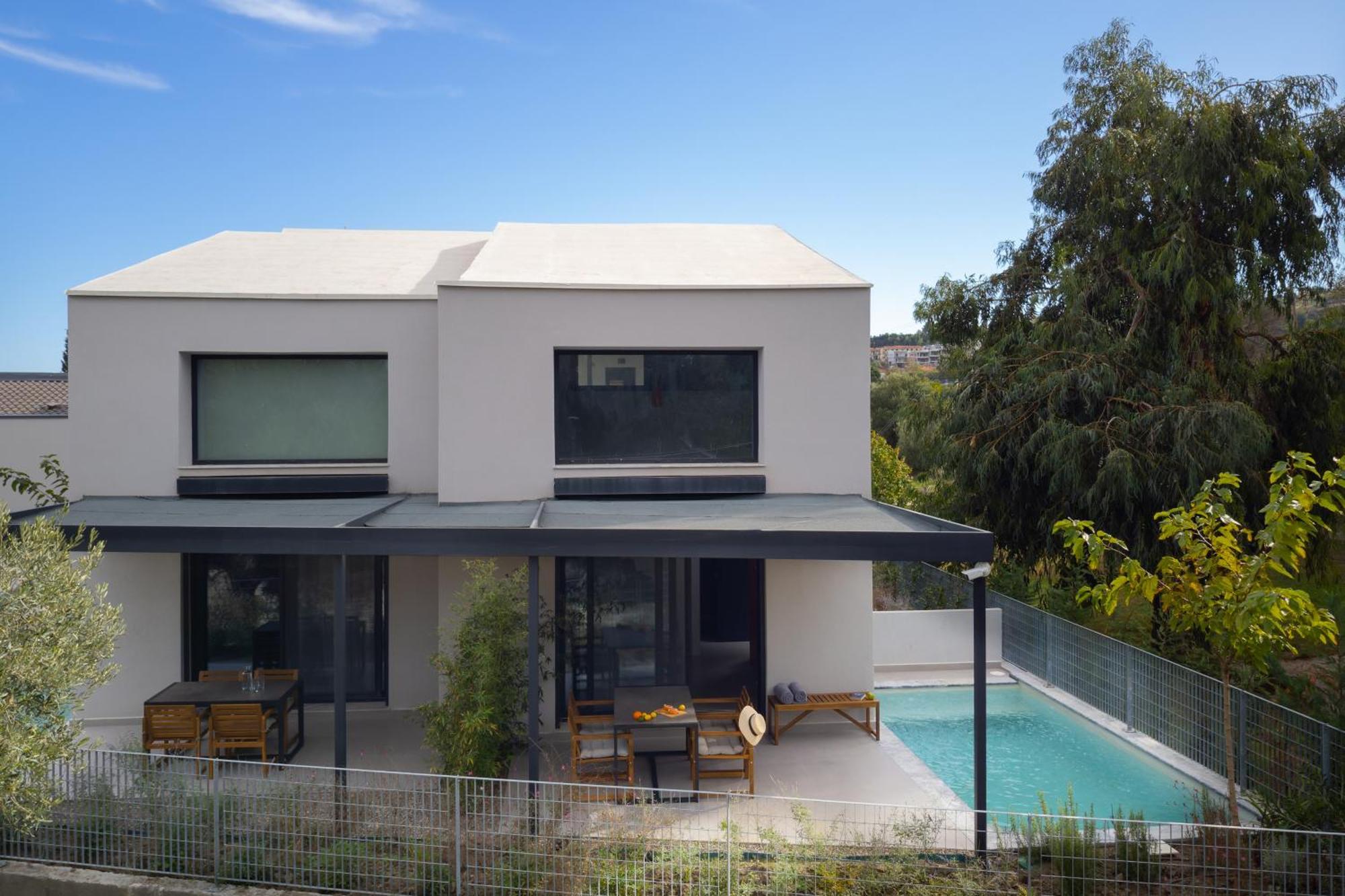 The 8 Suites Polychrono Luaran gambar