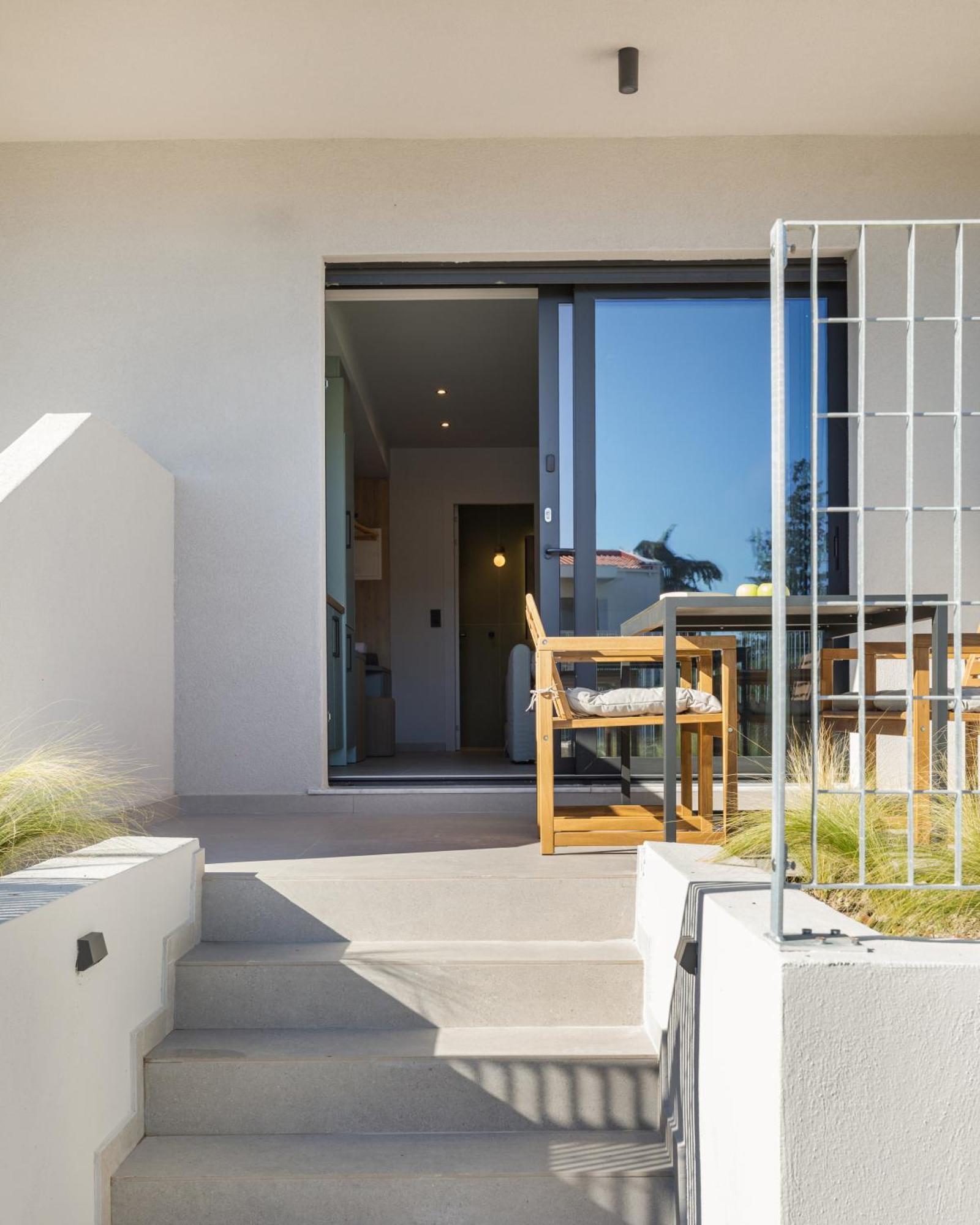 The 8 Suites Polychrono Luaran gambar